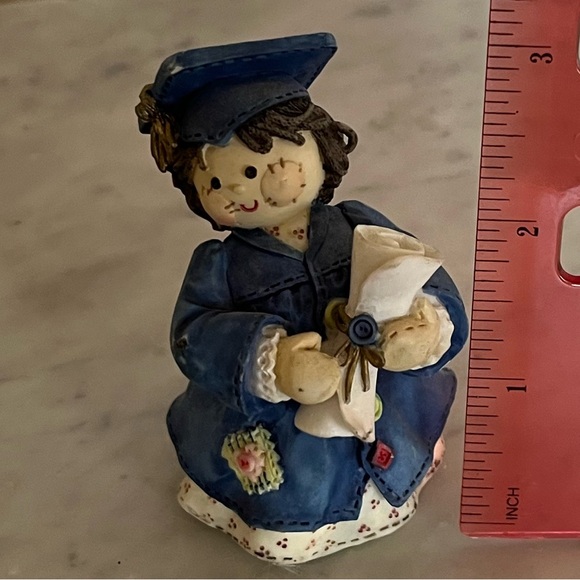 Vintage Enesco Brunette Rag doll Girl Graduate Figurine Diploma Blue Rare 3" - Picture 4 of 5